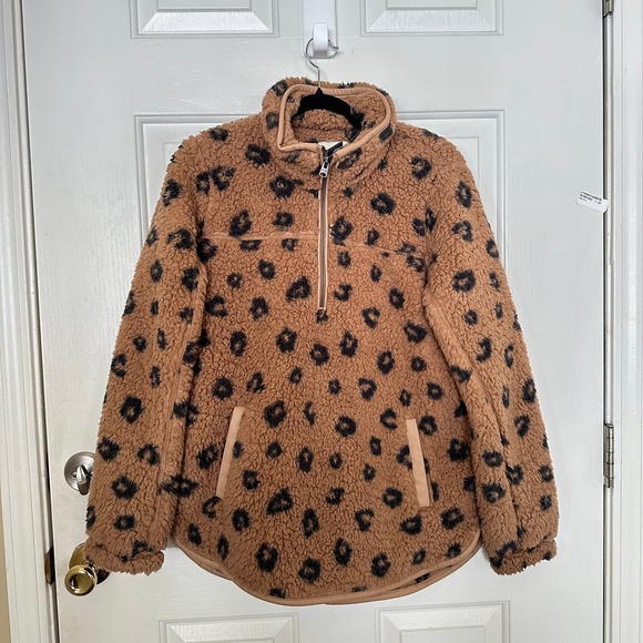 Abercrombie & Fitch Soft Sherpa Leopard Animal Brown Pullover Size Medium New - Picture 3 of 7